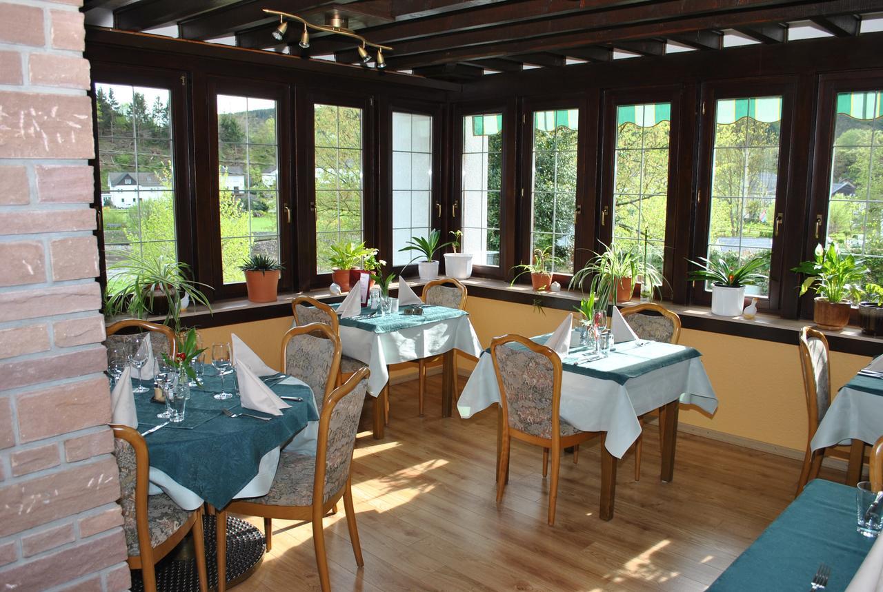 Hotel Rittersprung Ouren Extérieur photo